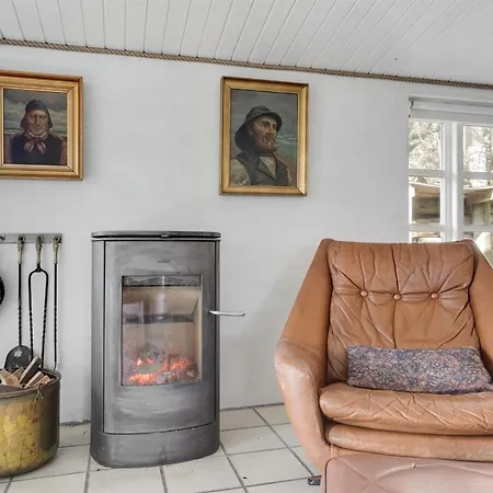Sharanya - 500m From The Sea By Interhome Feriehus *